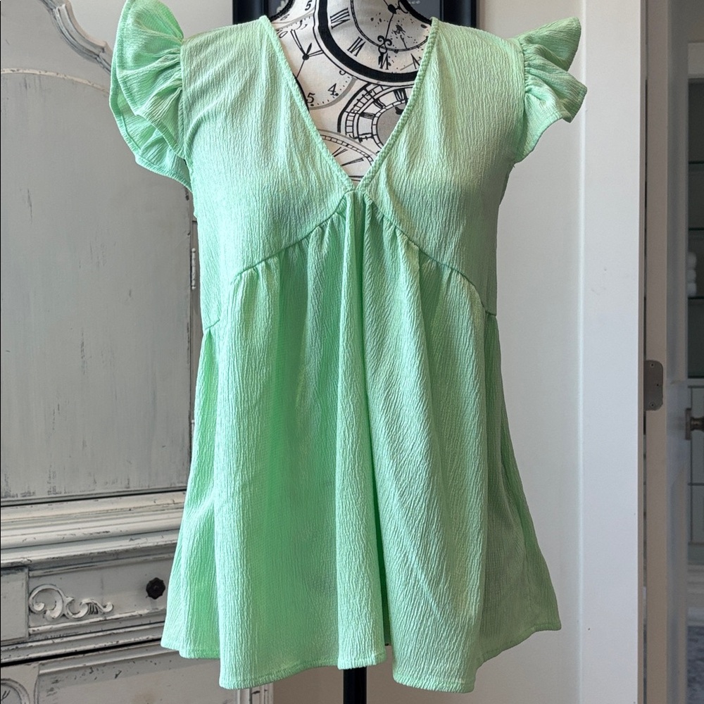 She + Sky Light Green V-Neck Sweater
